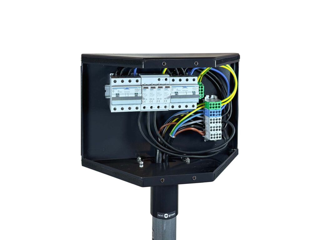 Polebox 360 Multi för dubbelmontage av laddboxar på 60 mm stolprör, Piedestal Dynamic eller vägg
