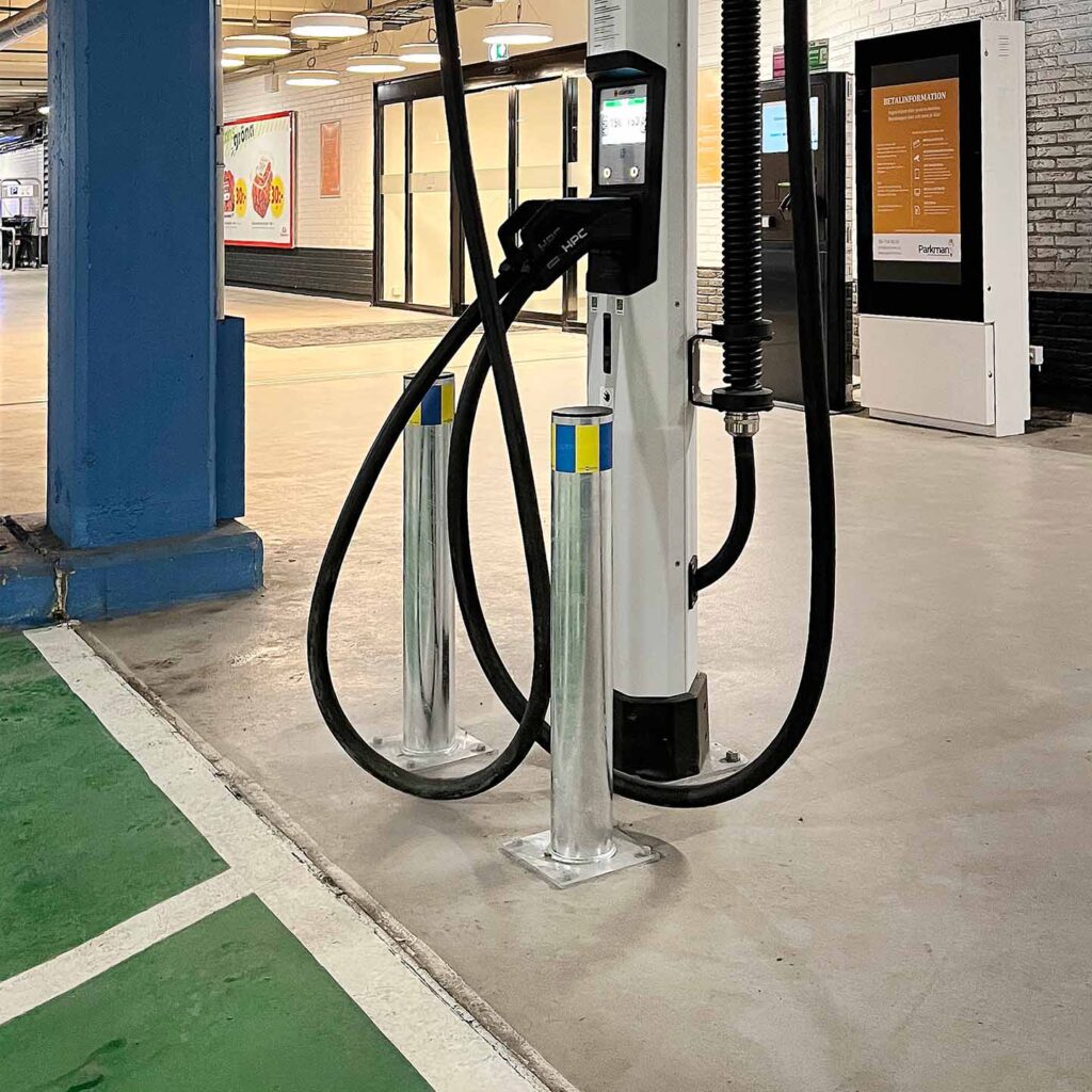 Påkörningsskydd stolpe 108-750 galvaniserad pollare i parkeringsgarage