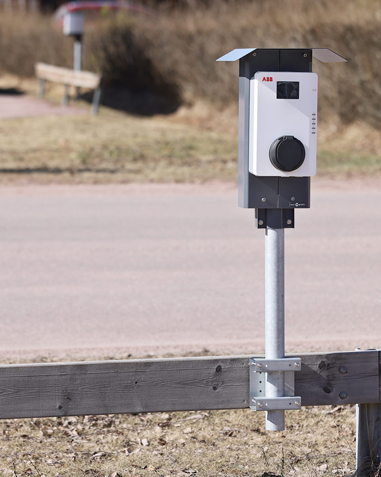 NG_polebox_190s-abb-3