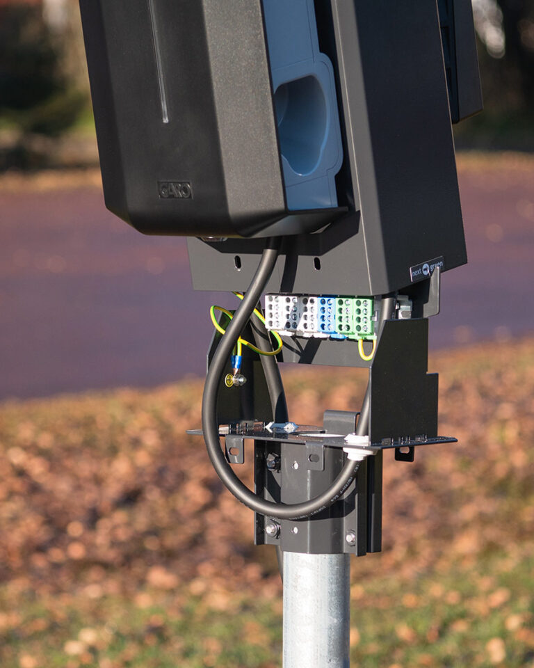 NG_polebox_205d2_garoglb-2