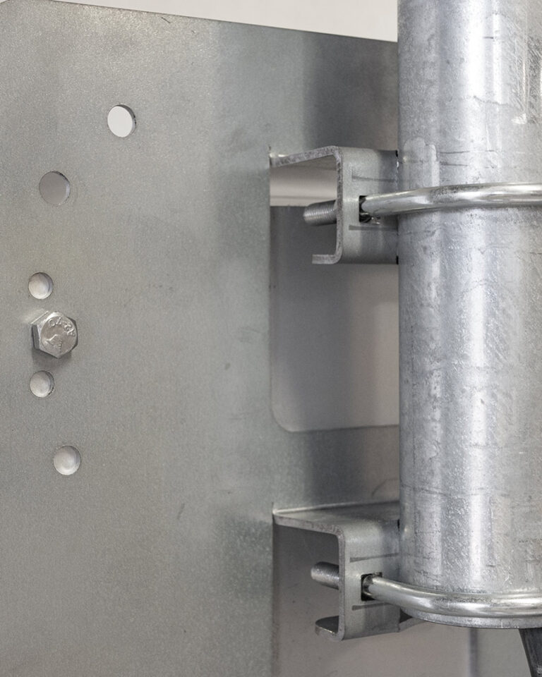 NG_poleplate_300tak_chargeampsaura-3