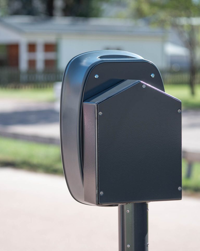 Polebox 220 Slim laddboxhållare för singel eller dubbelmontage