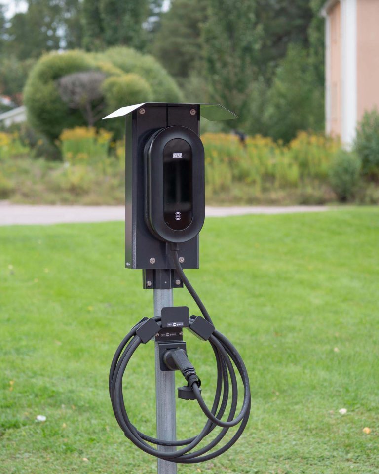 Polebox 190 S för singelmontage av laddboxar