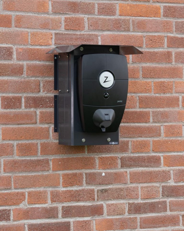 Next Green Wallcab 270 Laddboxhållare på vägg