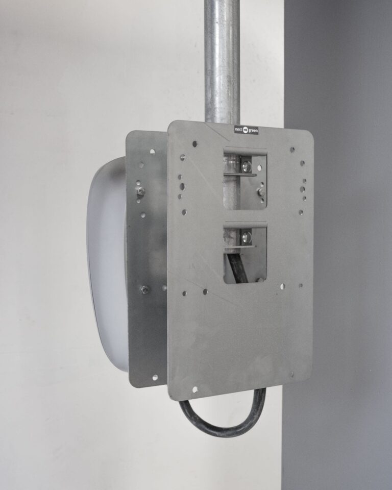 poleplate300takdubbel-chargeampsaura-web-13