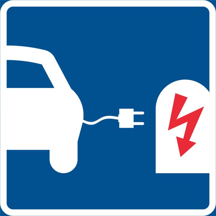 Skylt Laddplats T24 EGP-REFLEX 400x400